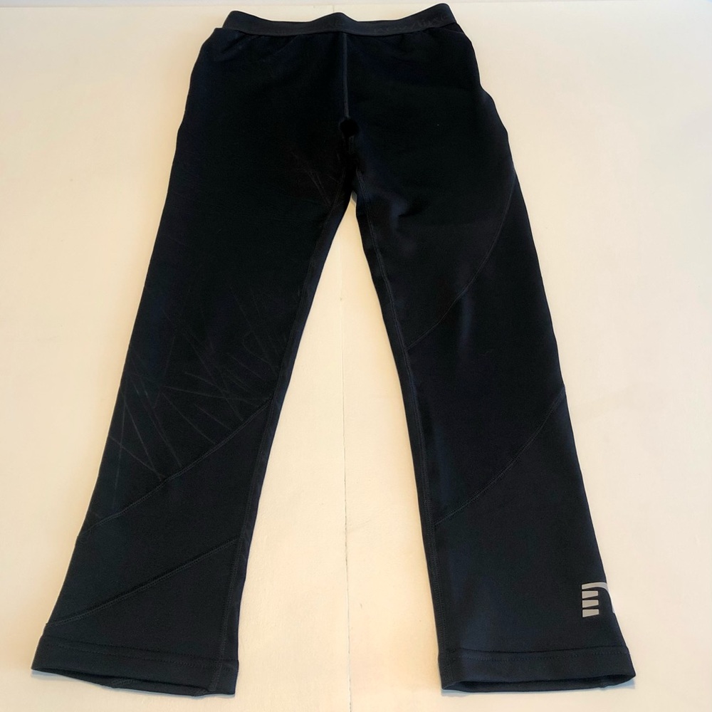 Newline 3/4 leggings dark blue.